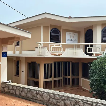 Royale Krk Villa *