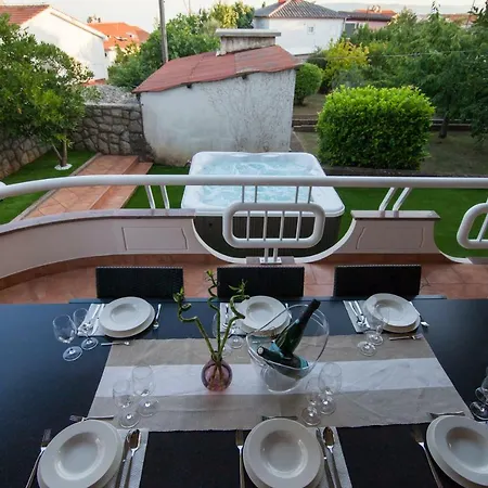 Royale Krk Вилла *